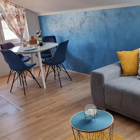 Nakiiii Apartmanii