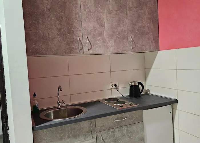 Apartment Nakiiii Apartmanii *